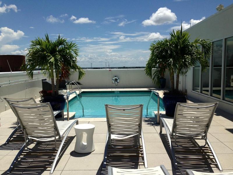 The Banyan Hotel Fort Myers, Tapestry Collection B image