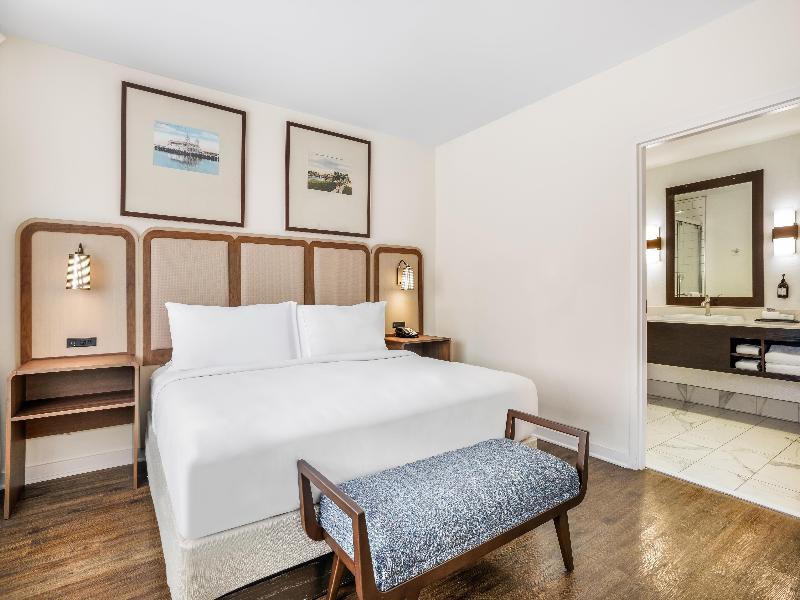 The Banyan Hotel Fort Myers, Tapestry Collection B image