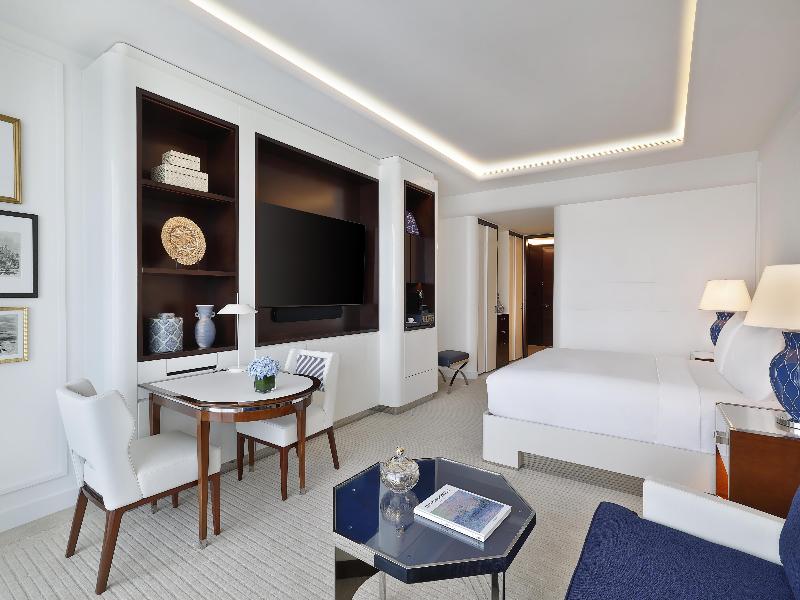 Waldorf Astoria Lusail image