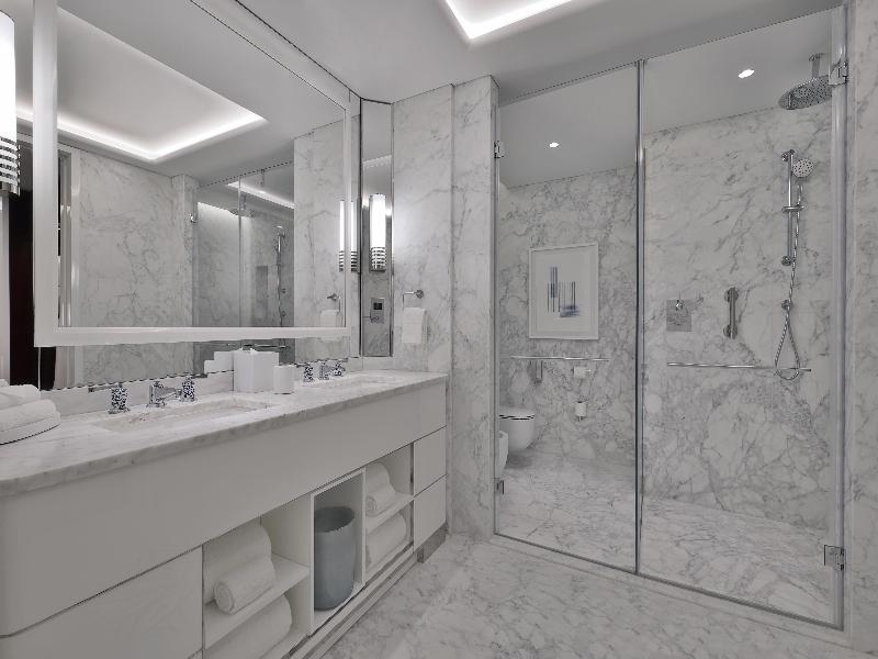 Waldorf Astoria Lusail image