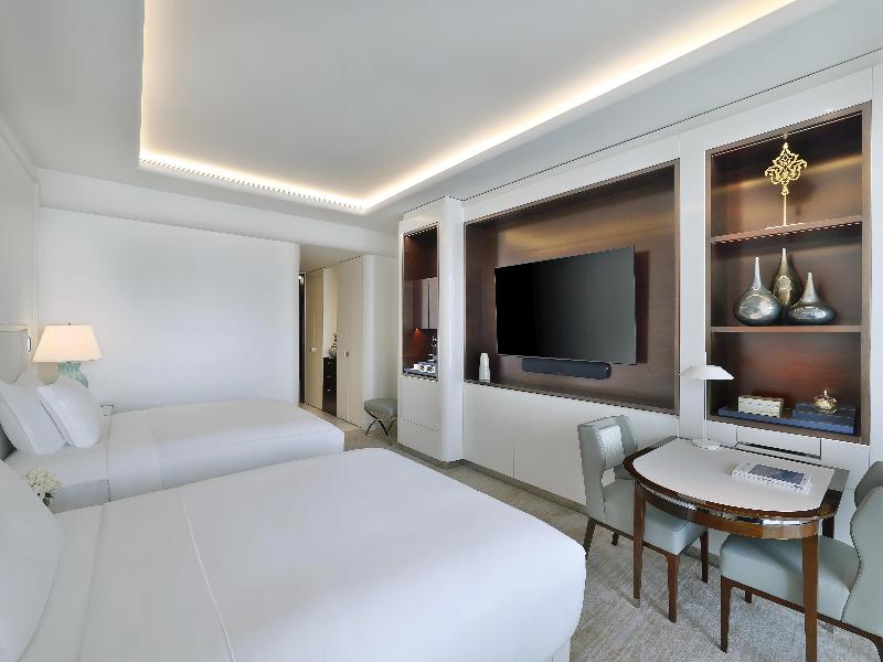 Waldorf Astoria Lusail image