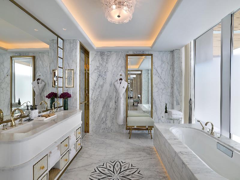 Waldorf Astoria Lusail image