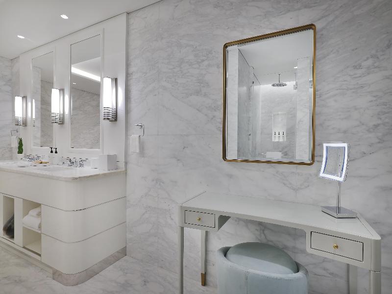 Waldorf Astoria Lusail image