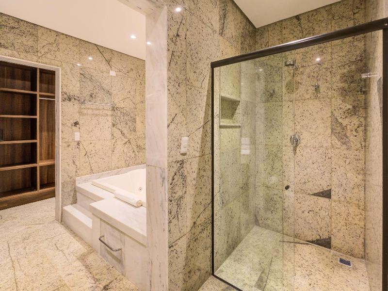 DoubleTree by Hilton  Foz do Iguacu image