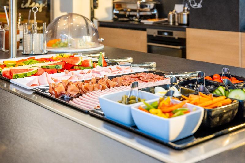 Harrys Home Steyr Hotel image