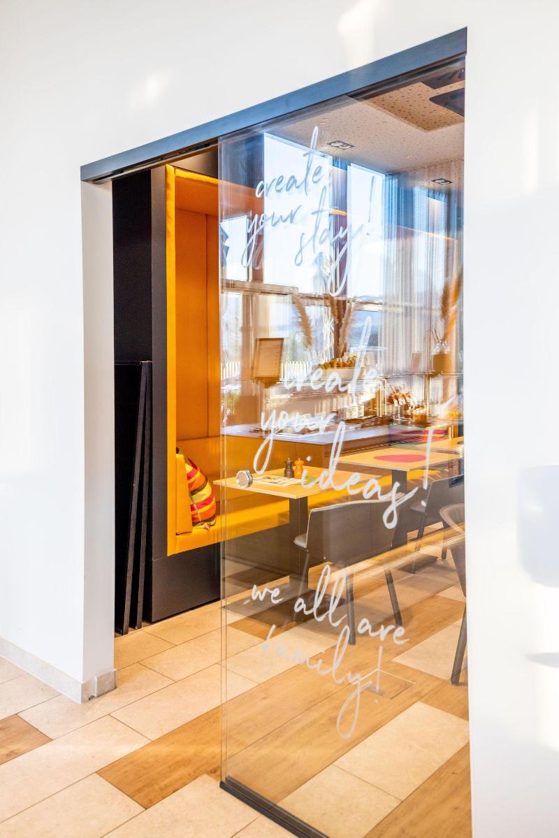 Harrys Home Steyr Hotel image
