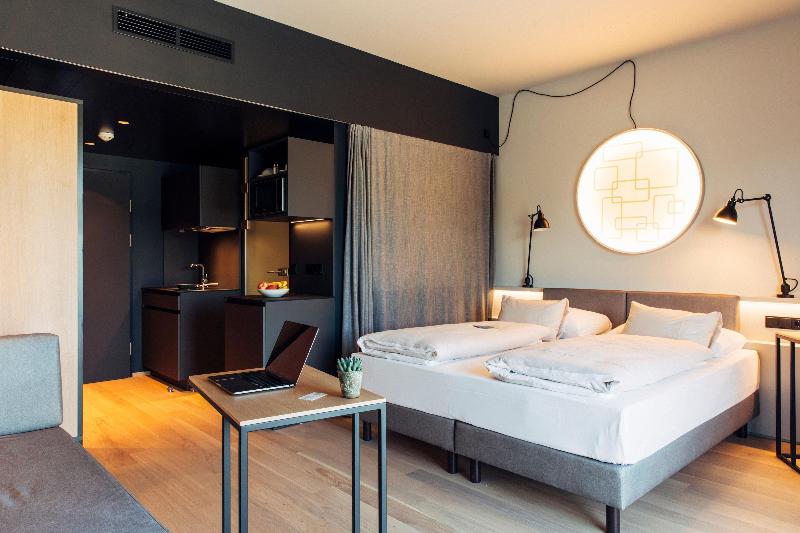 Harrys Home Steyr Hotel image