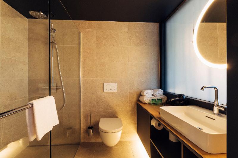 Harrys Home Steyr Hotel image
