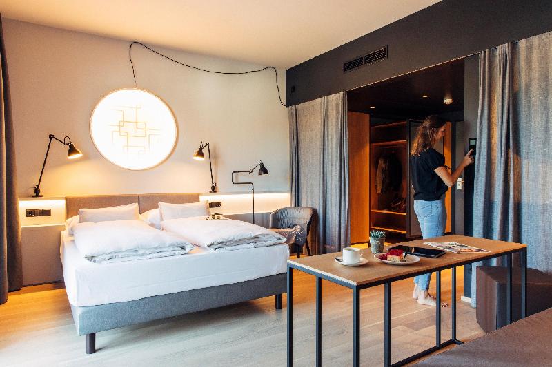 Harrys Home Steyr Hotel image