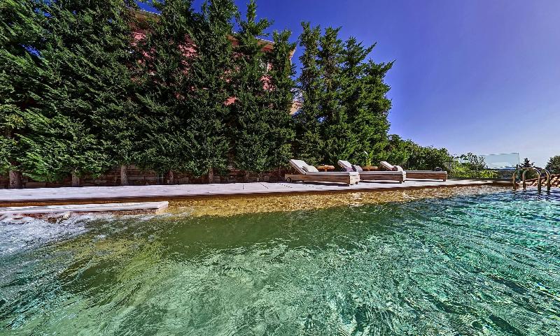 Villa Veneziano image