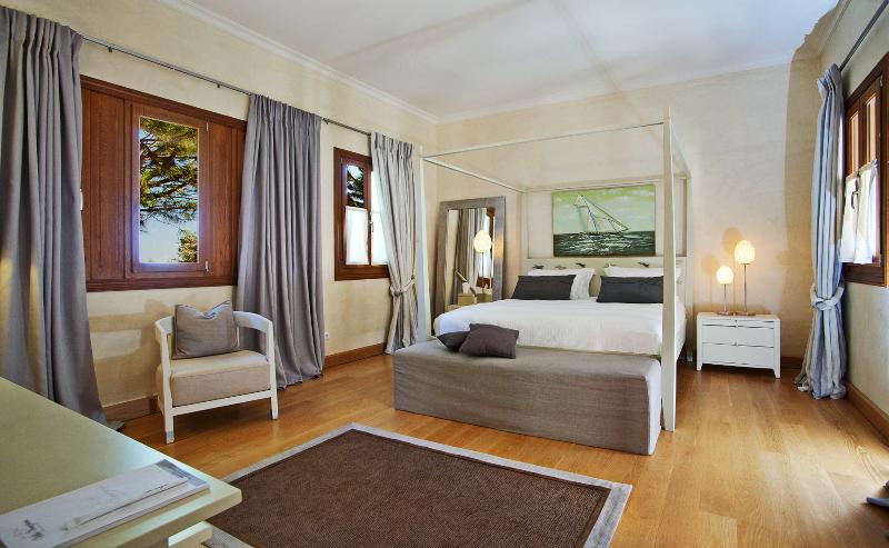 Villa Veneziano image