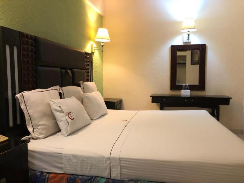 Frances Hotel image
