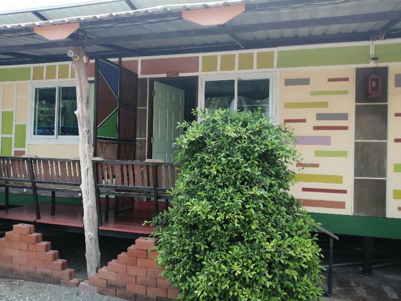 Nang Phraya Resort by ZUZU image