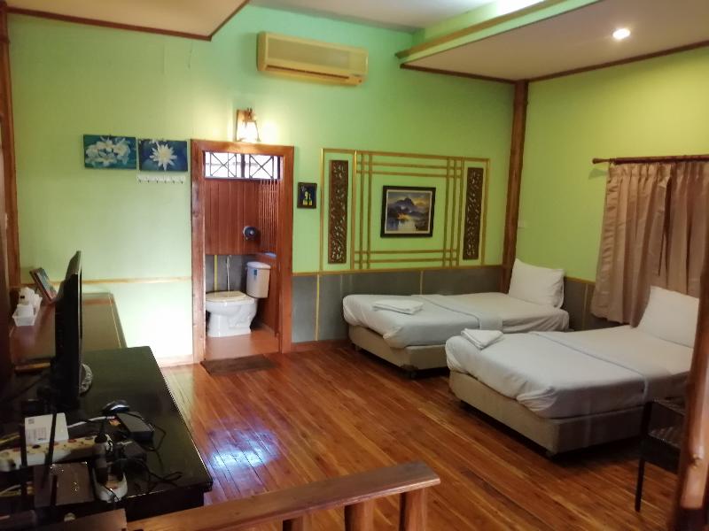 Nang Phraya Resort by ZUZU image