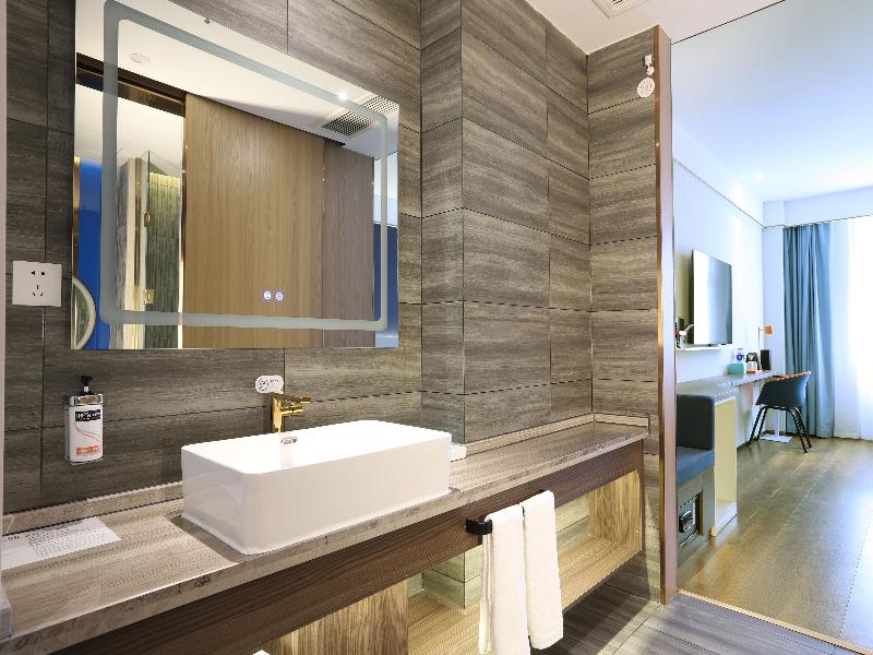 Holiday Inn Express Hengshui Railway Station image