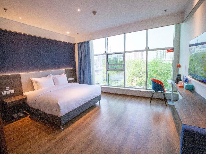 Holiday Inn Express Hengshui Railway Station image