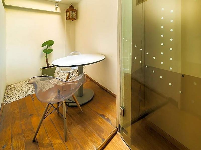 Collection O Casa Anzures Thematic, Mexico City image