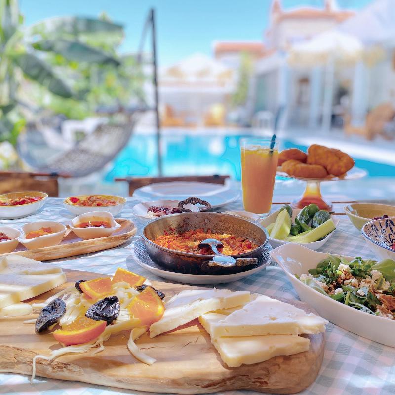 Esmeralda Butik Hotel image