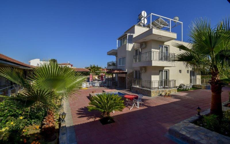 Esmeralda Butik Hotel image