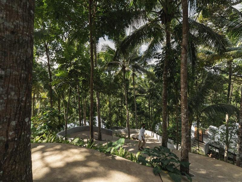 Kunang Kunang Tent Resort image