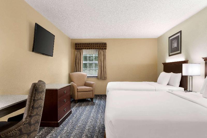 Travelodge By Wyndham Coffeyville image