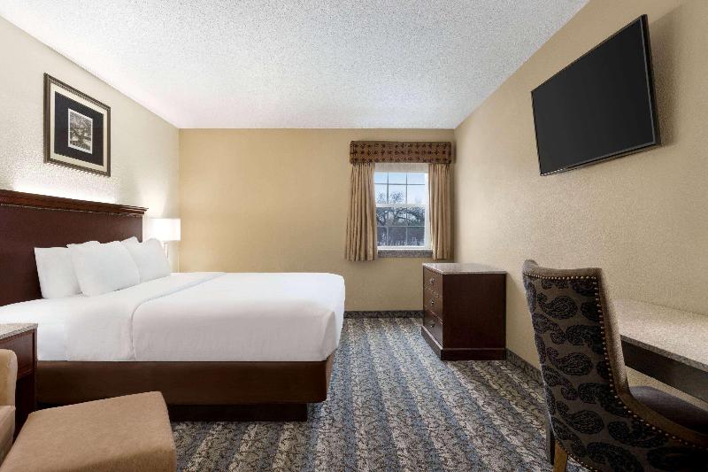 Travelodge By Wyndham Coffeyville image