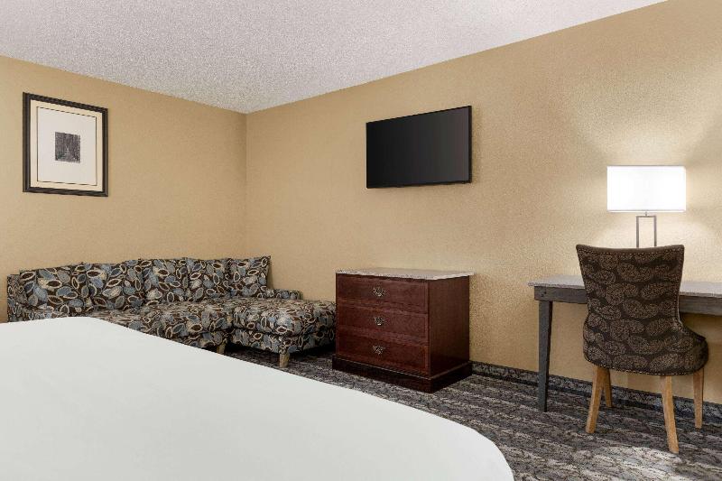 Travelodge By Wyndham Coffeyville image