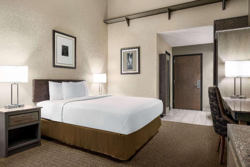 Travelodge By Wyndham Coffeyville image