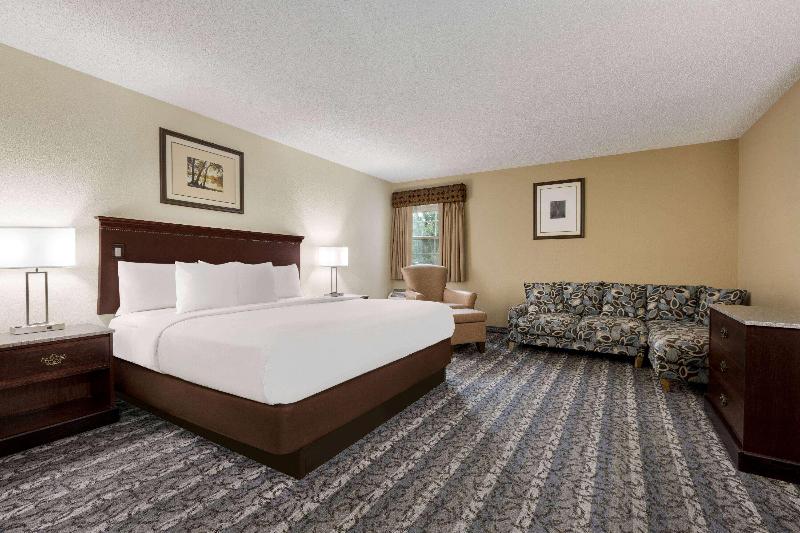 Travelodge By Wyndham Coffeyville image