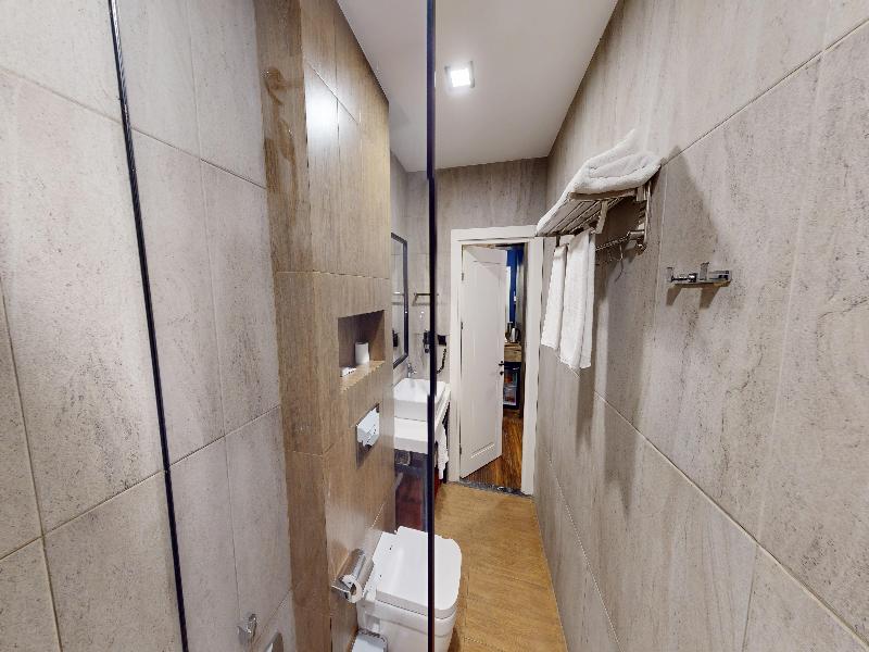 Port Rivoli Hotel Baku image