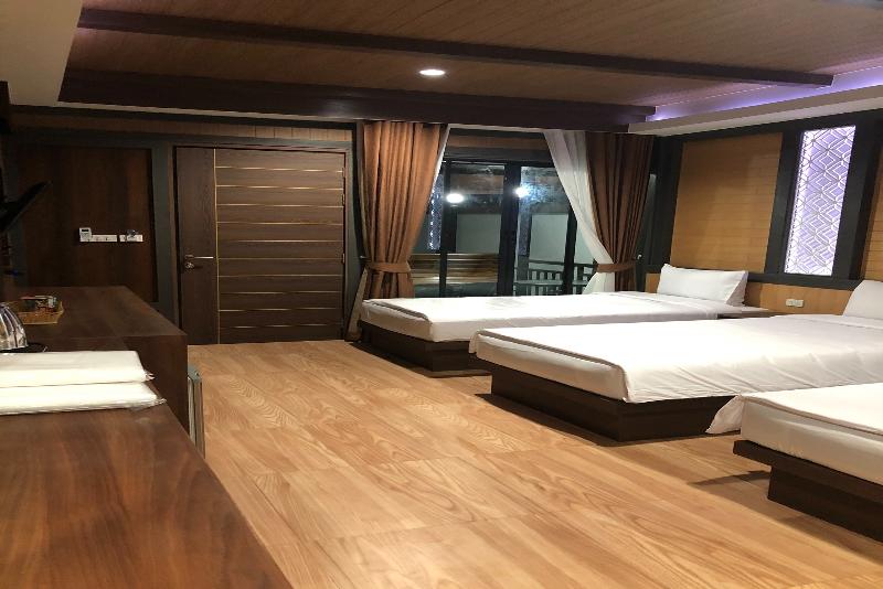 Thalang Resort by ZUZU image