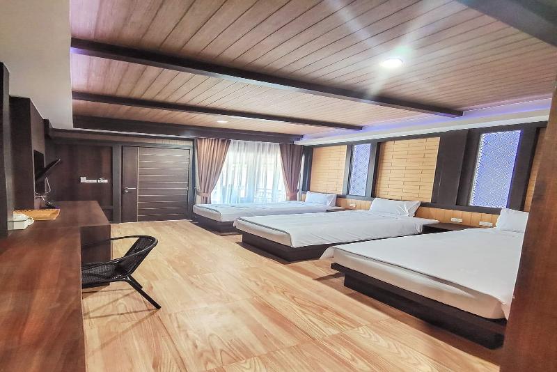 Thalang Resort by ZUZU image