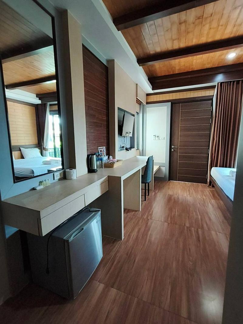Thalang Resort by ZUZU image