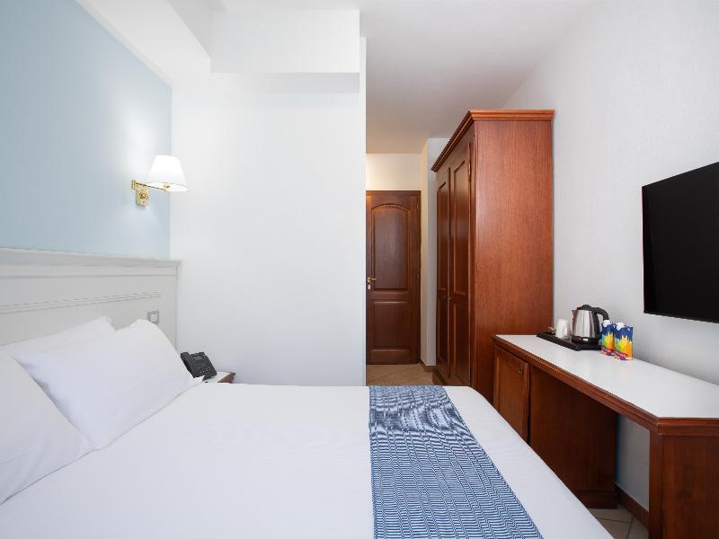 Hotel Blumarea, BW Signature Collection image