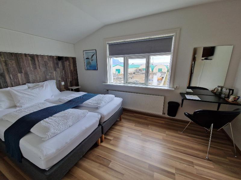 Hotel Mikael image