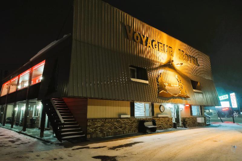 Love Hotels Voyageur by OYO at International Falls image