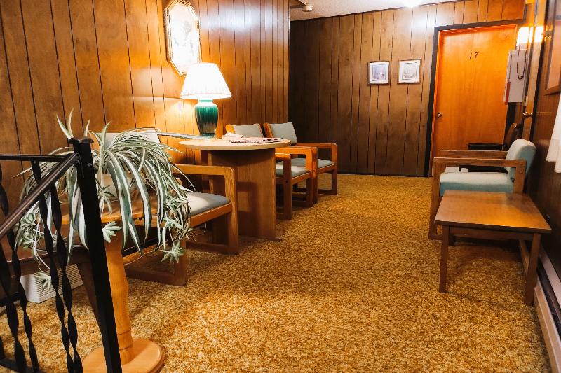 Love Hotels Voyageur by OYO at International Falls image