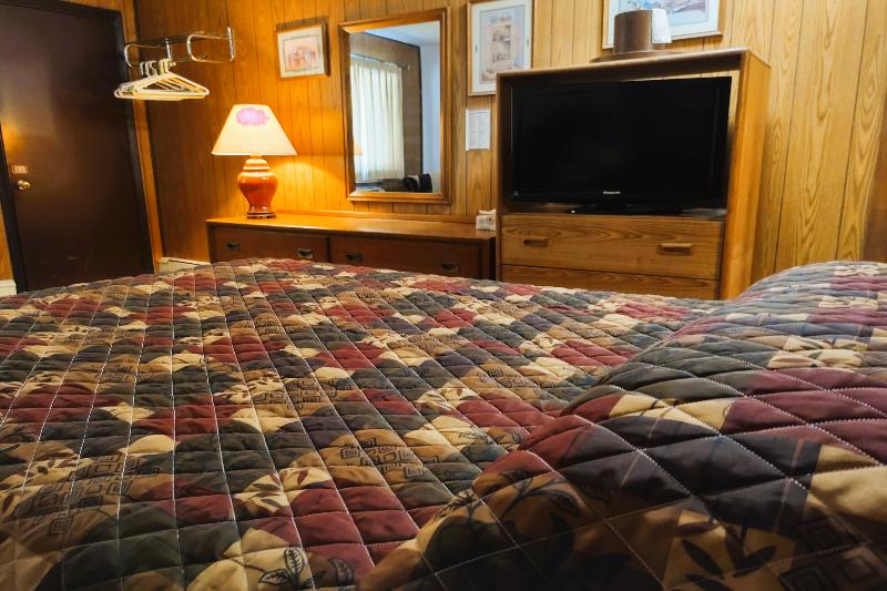 Love Hotels Voyageur by OYO at International Falls — photo 90