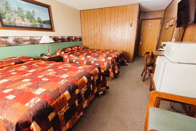 Love Hotels Voyageur by OYO at International Falls image