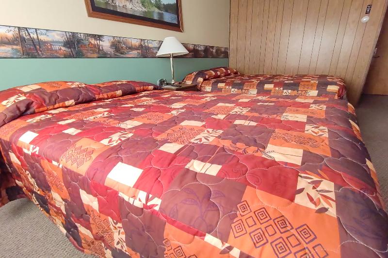 Love Hotels Voyageur by OYO at International Falls image