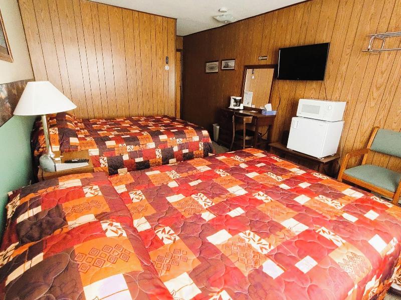 Love Hotels Voyageur by OYO at International Falls image