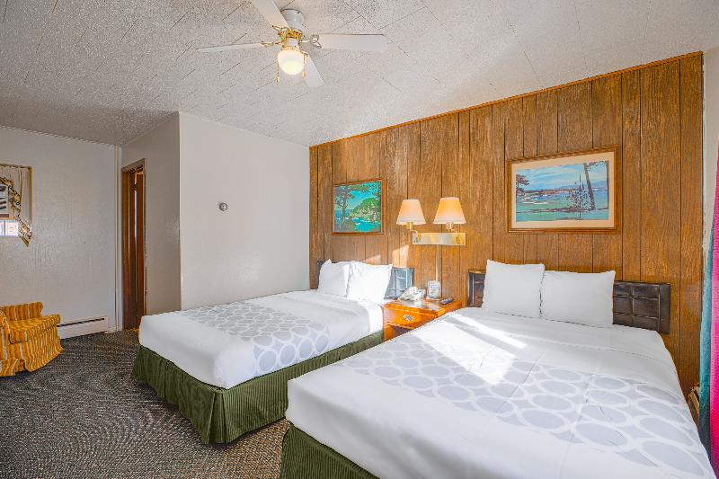 Love Hotels Silver Street by OYO at Hurley WI image
