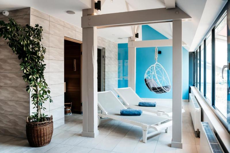 Logis Hotel Au Lion Rouge image