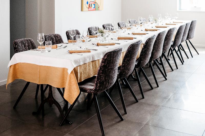 Logis Hotel Au Lion Rouge image