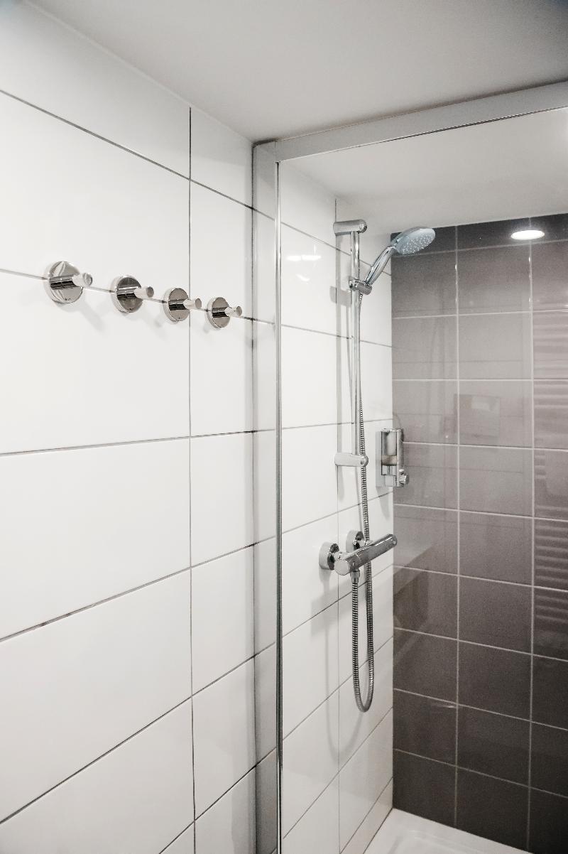 Logis Hotel Au Lion Rouge image