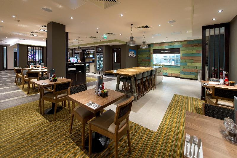 Premier Inn London Southgate image