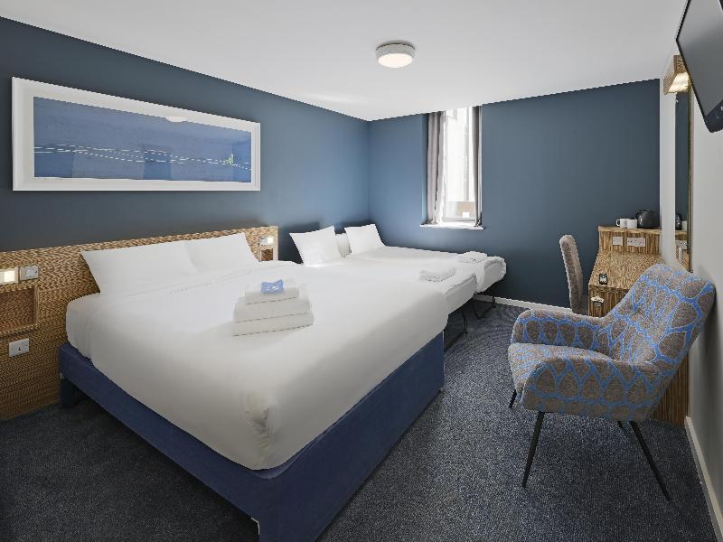 Travelodge London Barking image