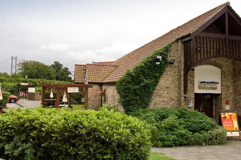 Premier Inn Hull West