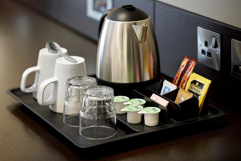 Premier Inn London County Hall image