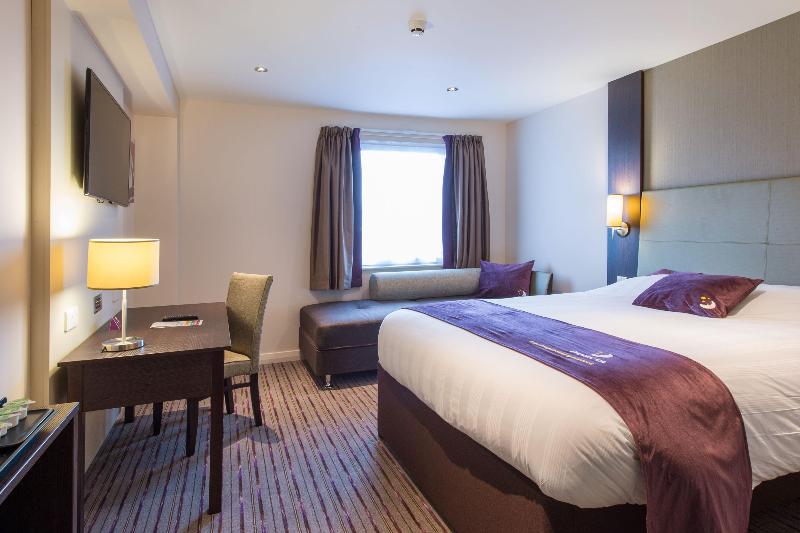 Premier Inn Portsmouth City Centre image